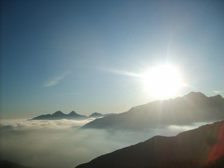 trekking